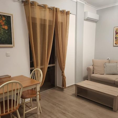 Sea & Chess Apt Rental Ханья Экстерьер фото